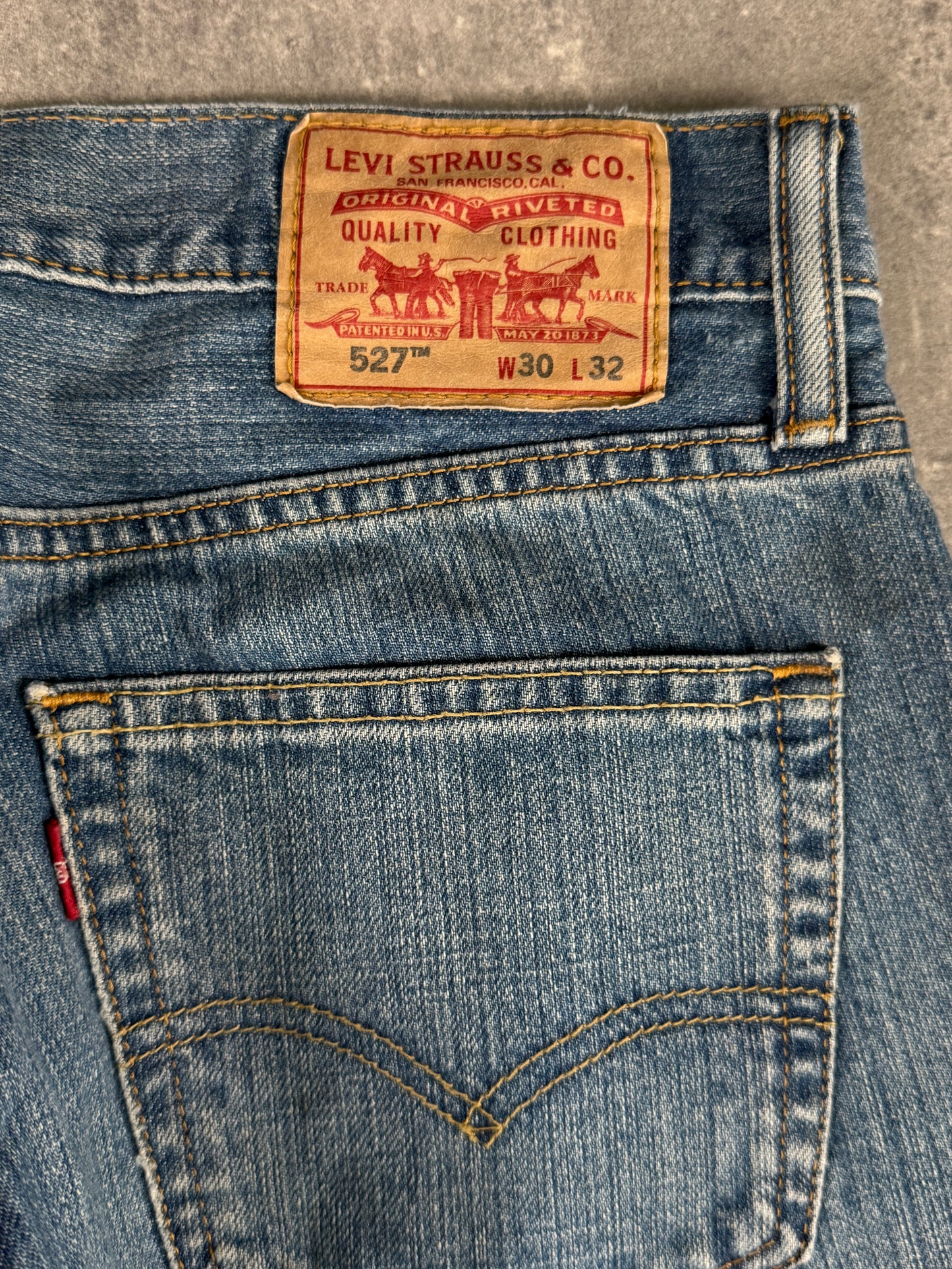 Levi’s bootcut Jeans (W30/L32)