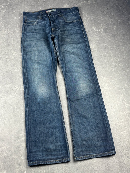 Levi’s bootcut (W33/L34)