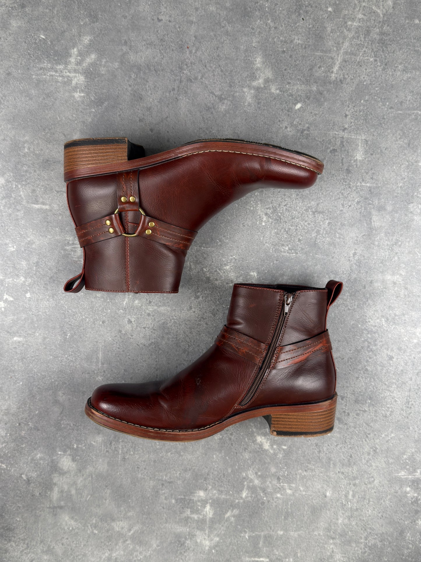 Harness Boot (42)
