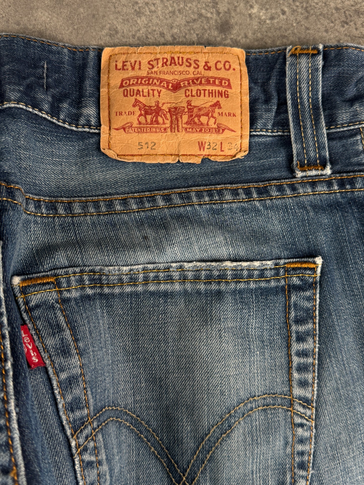 Levi’s bootcut Jeans (W32/L34)