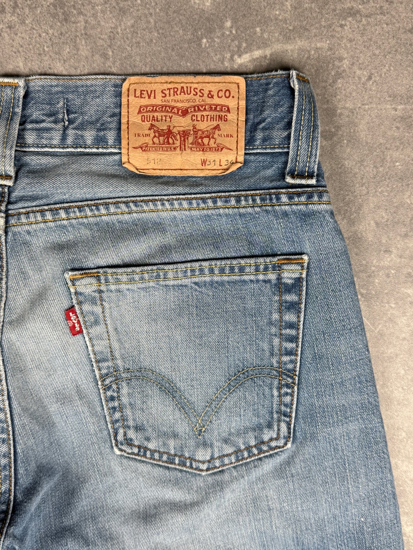 Levi’s bootcut Jeans (W31/L34)