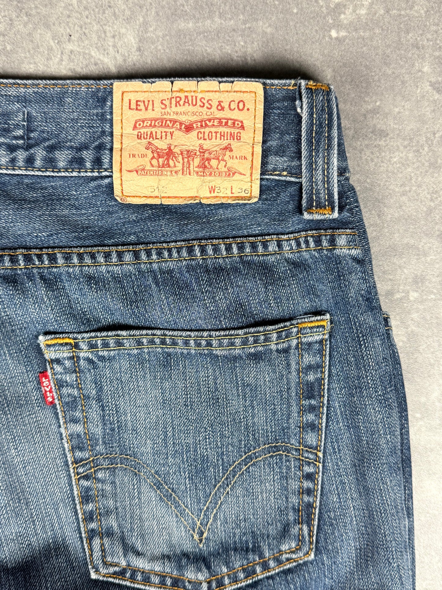 Levi’s bootcut Jeans (W31/L32)
