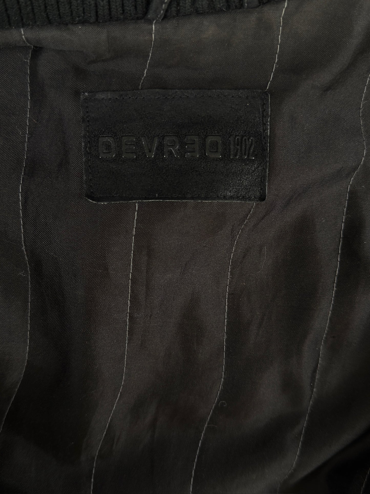 Leatherjacket (L)
