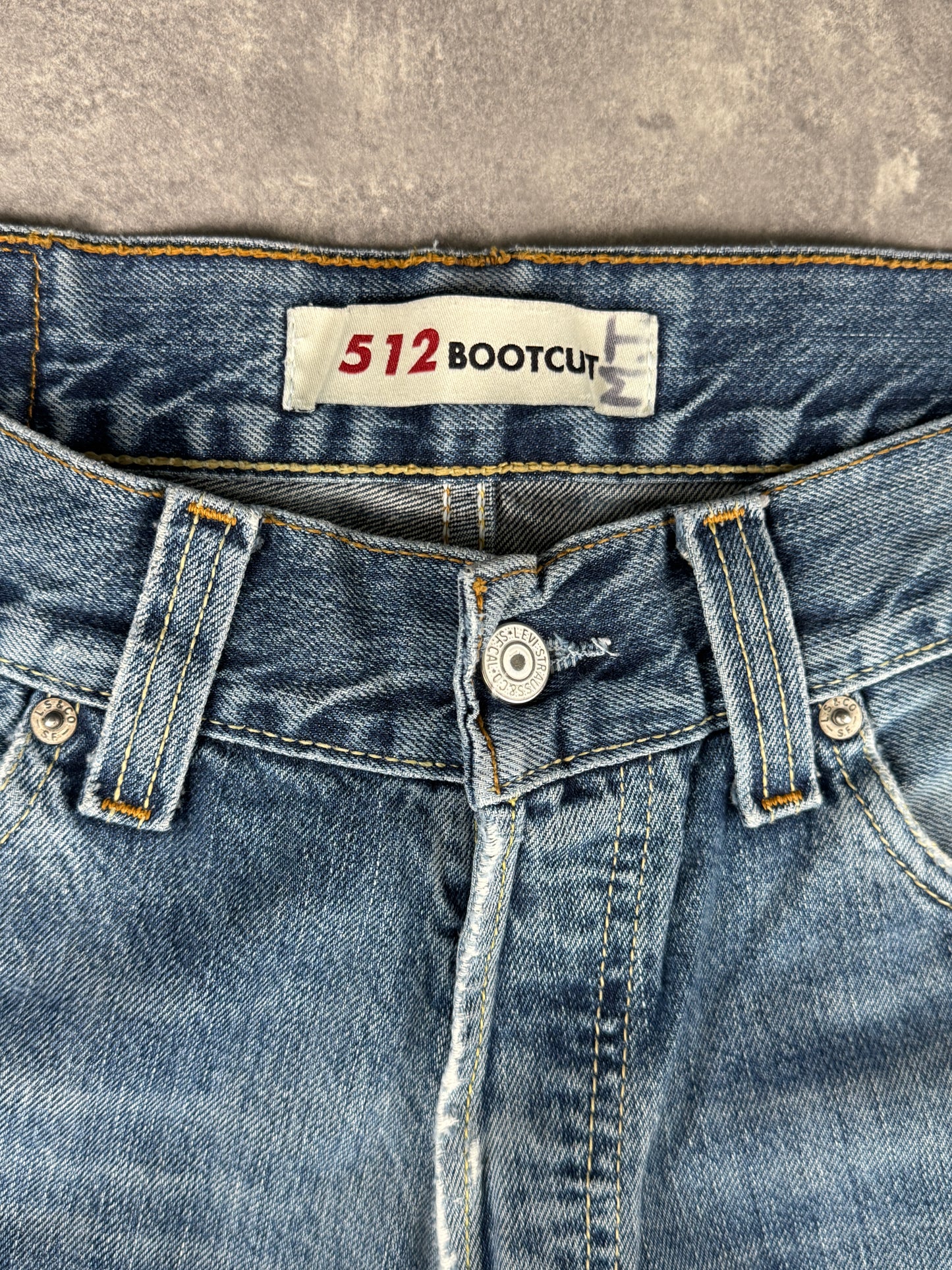 Levi’s bootcut Jeans (W32/L34)