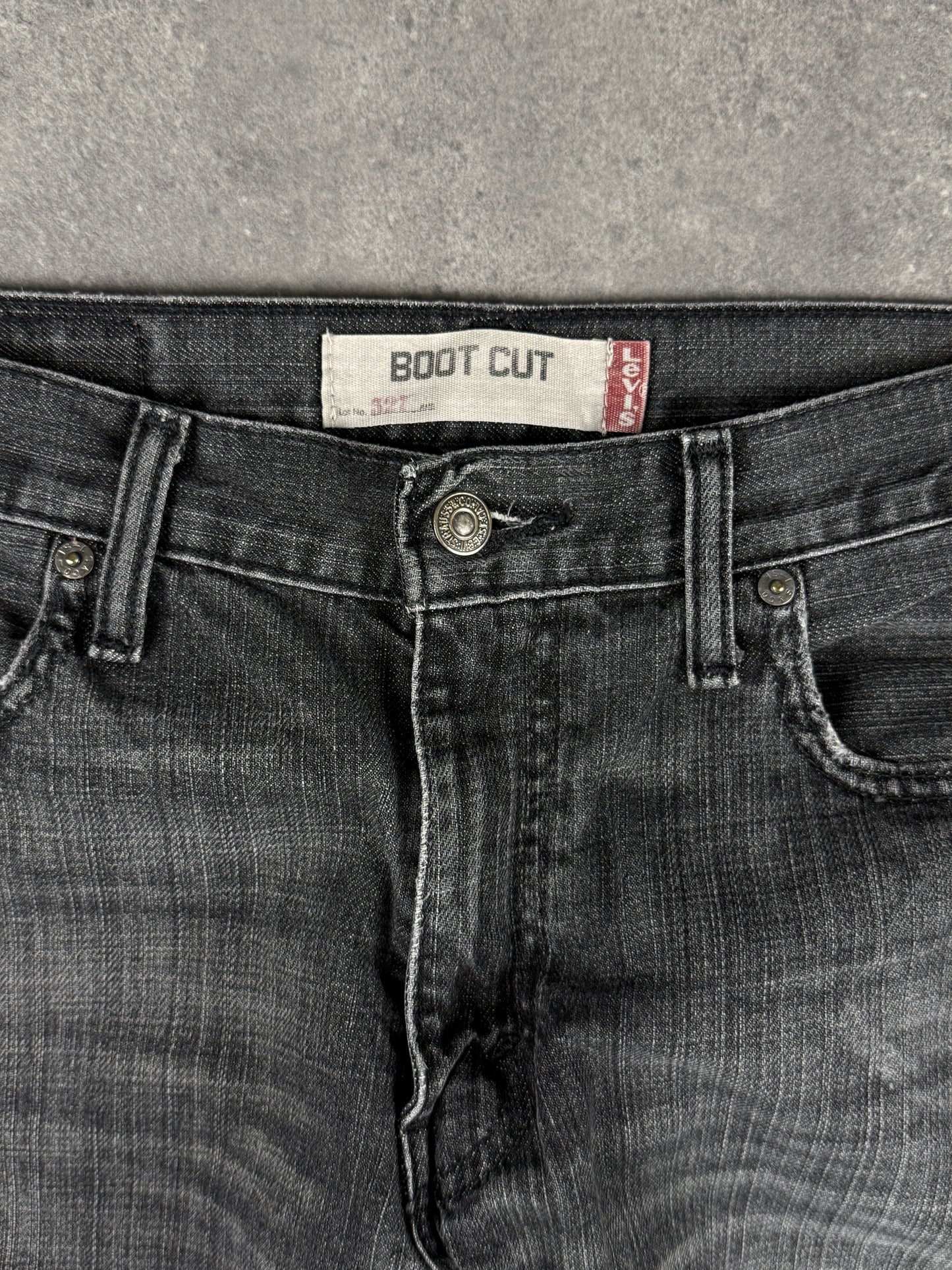 Levi’s bootcut Jeans (W32/L34)