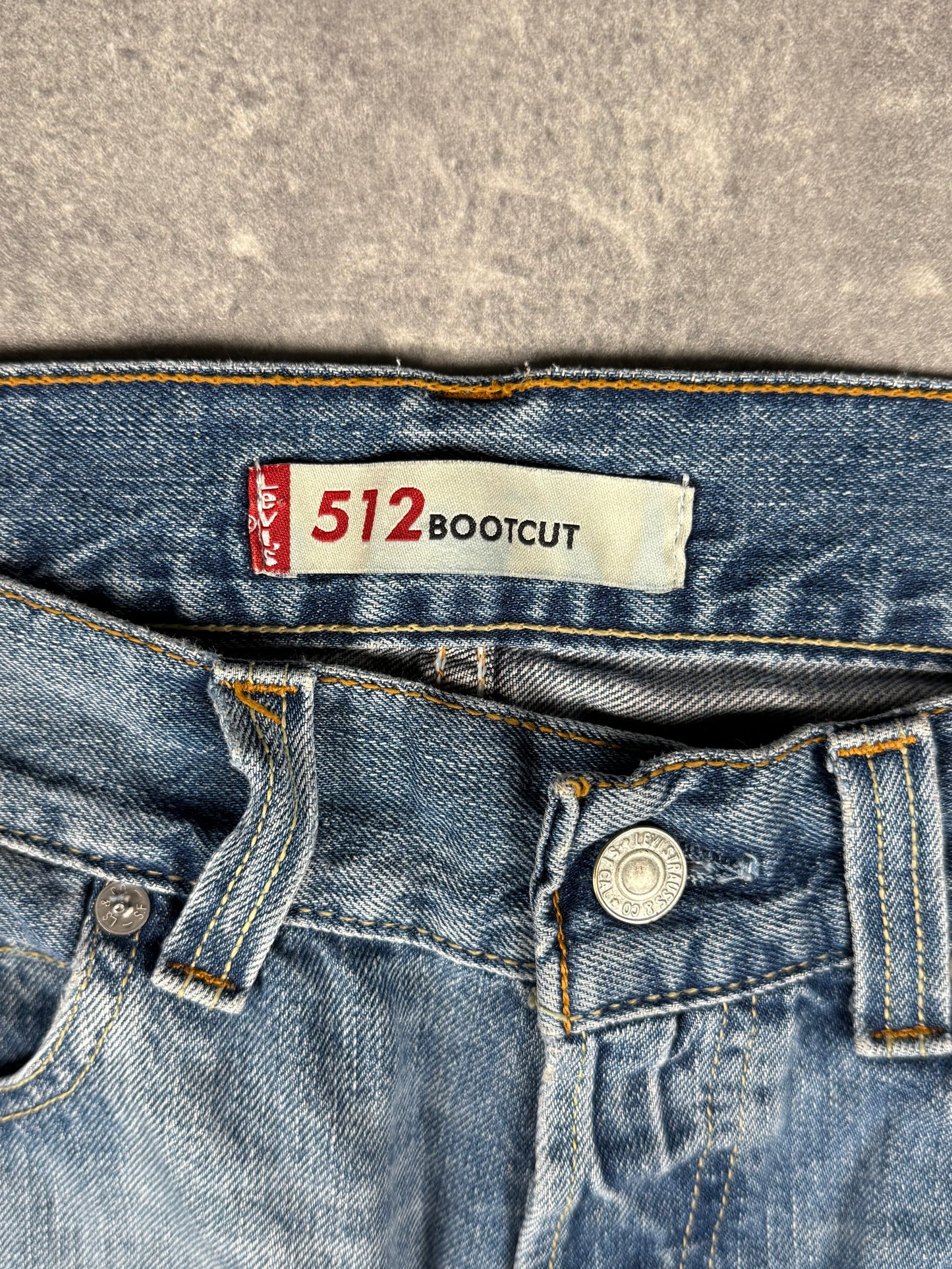 Levi’s bootcut Jeans (W32/L32)