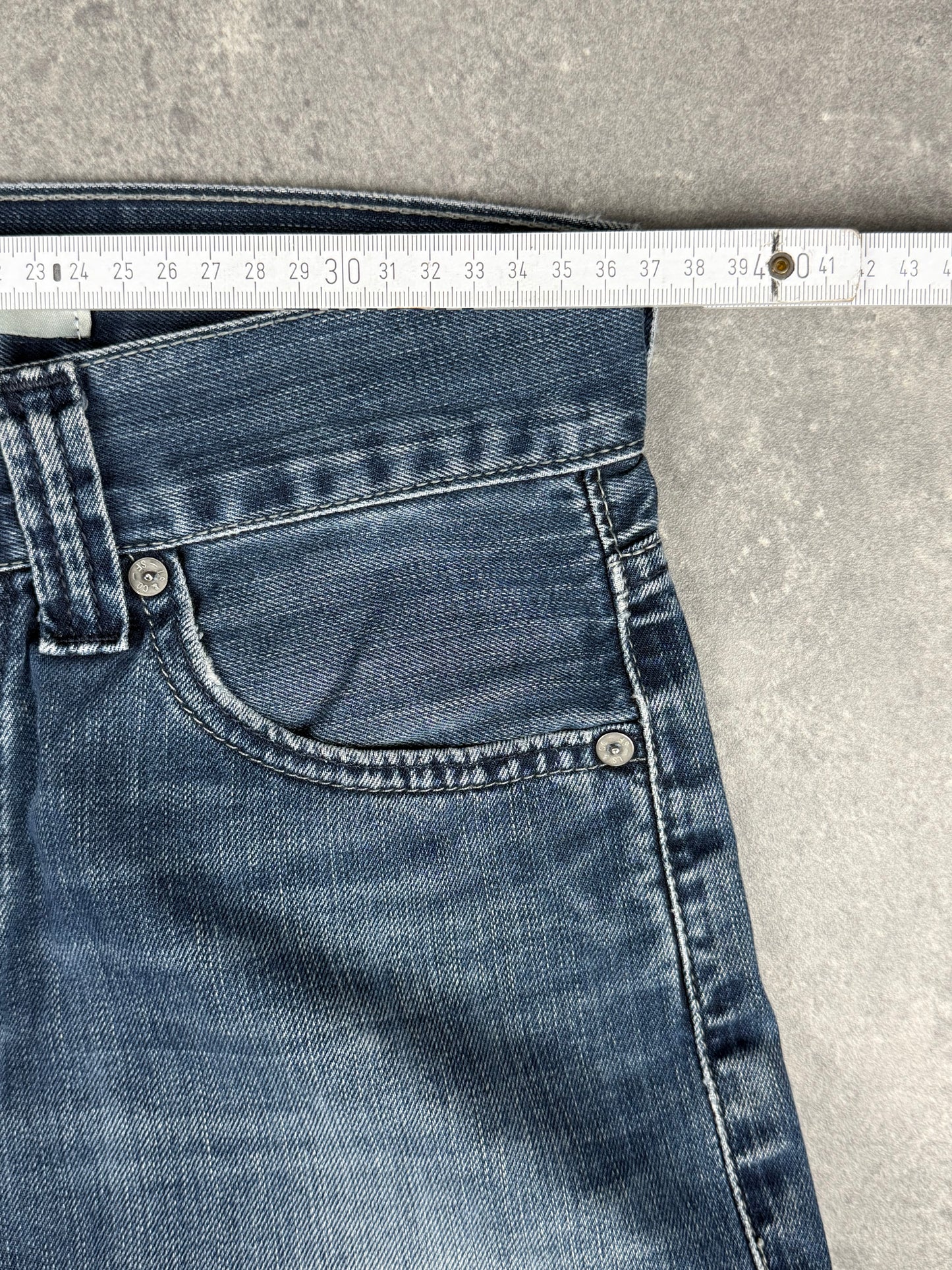 Levi’s bootcut Jeans (W27/L30)