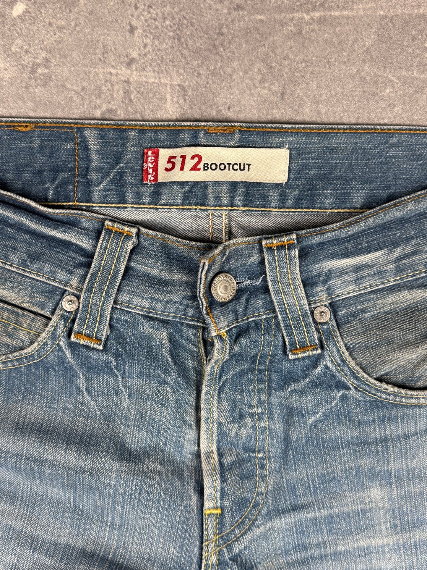 Levi’s bootcut Jeans (W30/L30)