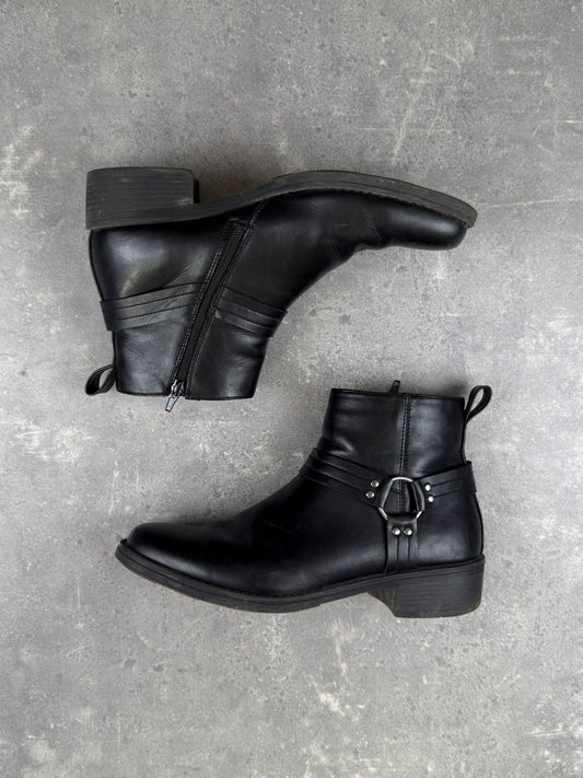 Harness Boot (43)
