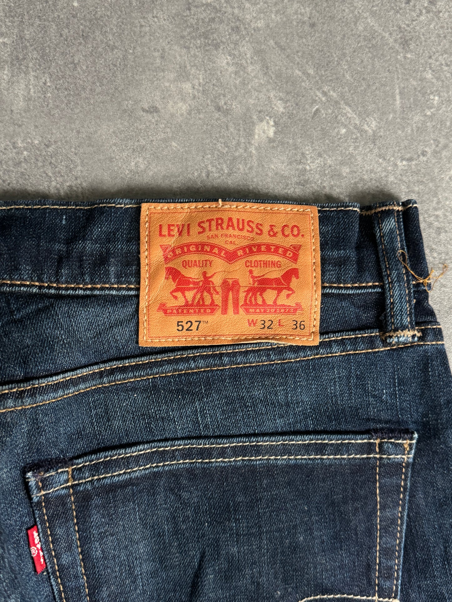 Levi’s bootcut Jeans (W32/L34)