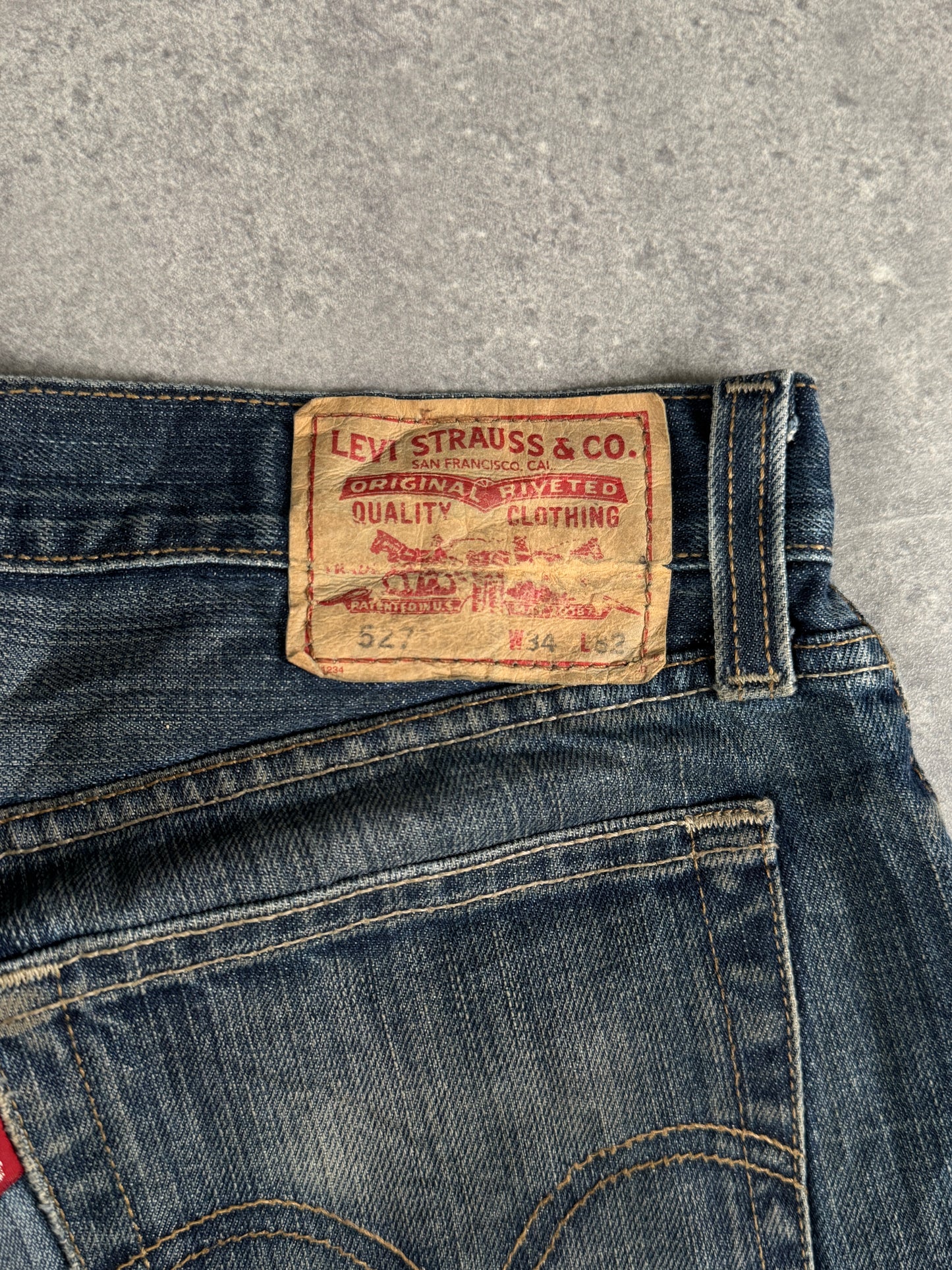 Levi’s bootcut Jeans (W34/L34)