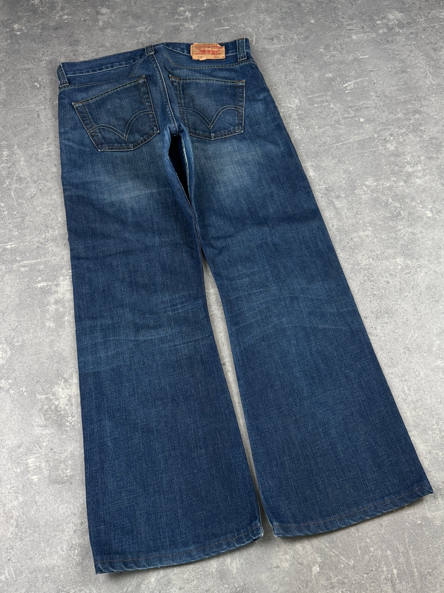 Levi’s bootcut Jeans (W34/L32)
