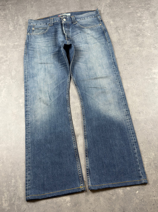 Levi’s bootcut Jeans (W34/L32)