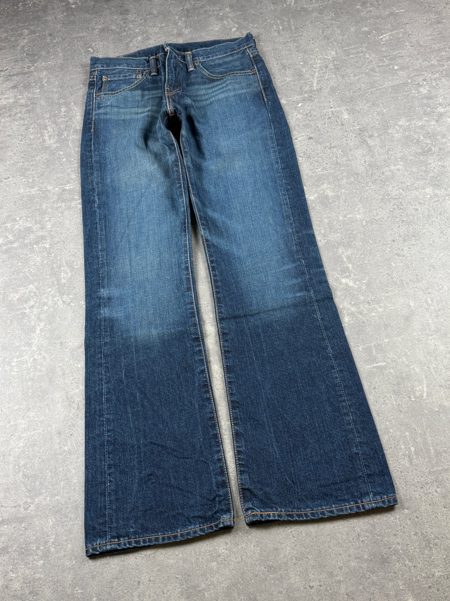 Levi’s bootcut jeans (W31/L32)