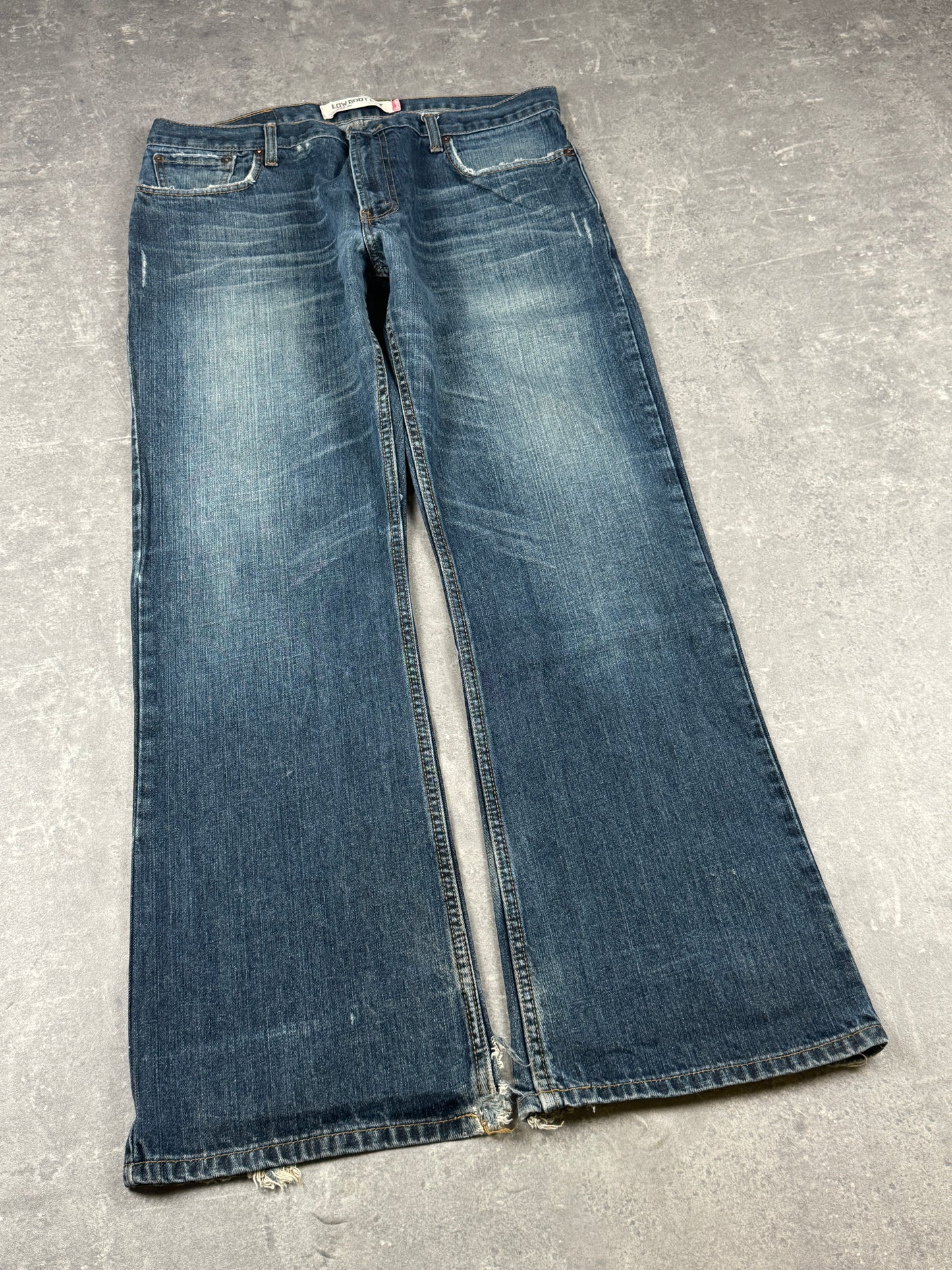 Levi’s bootcut jeans (W36/L32)