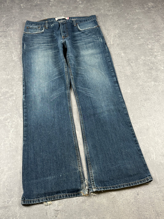 Jean Levi's coupe bootcut (W36/L32)