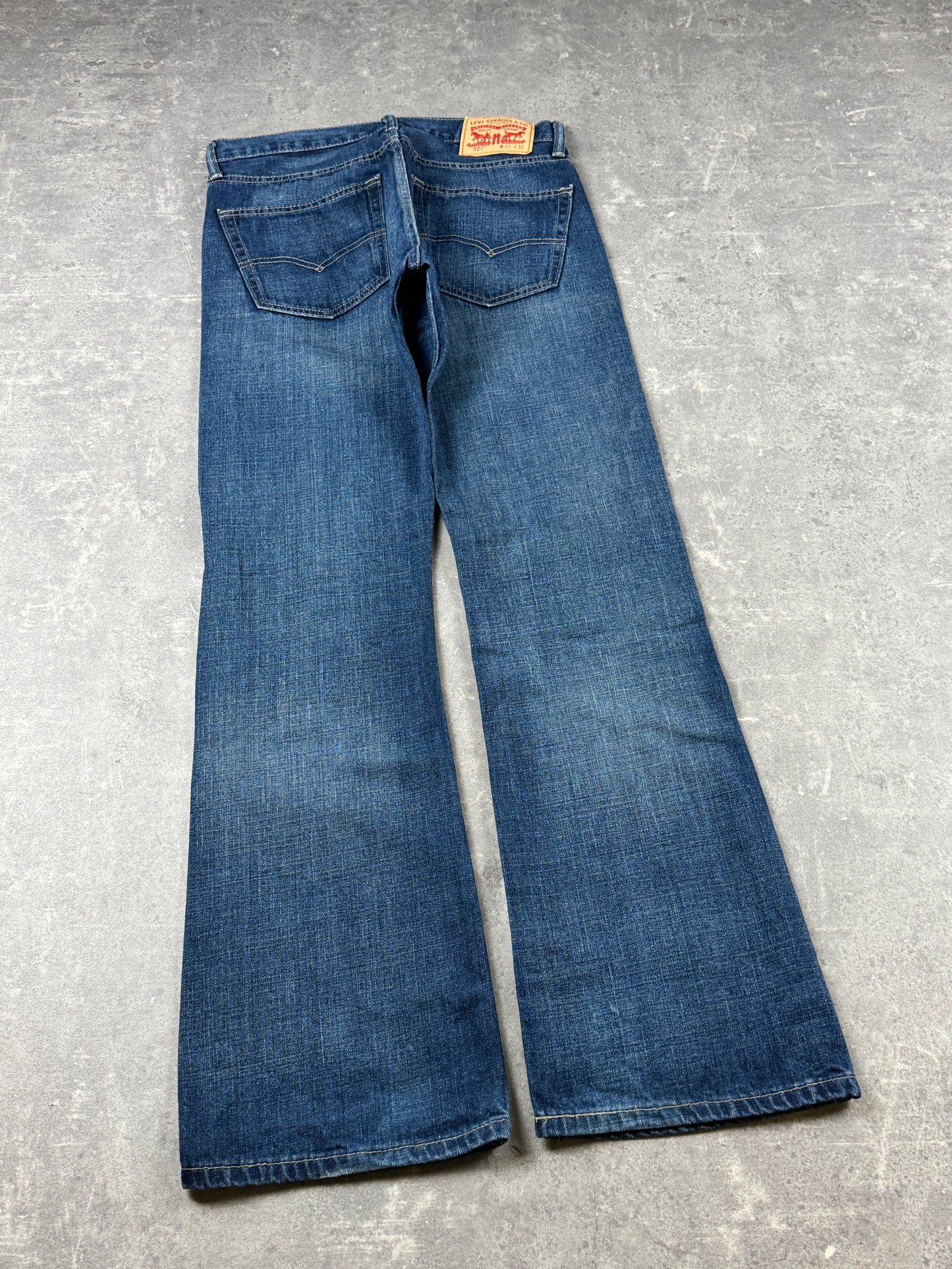 Levi’s bootcut jeans (W31/L32)