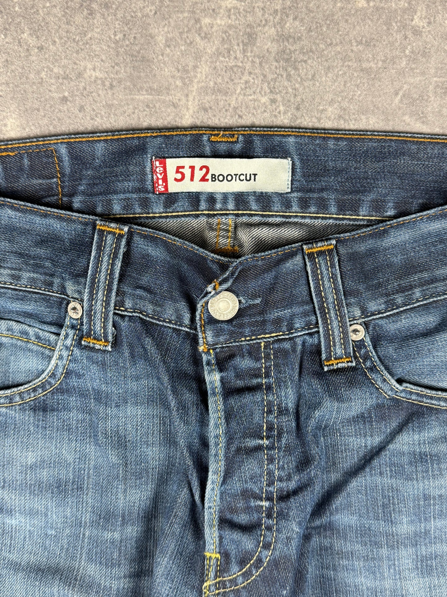 Levi’s bootcut Jeans (W31/L32)
