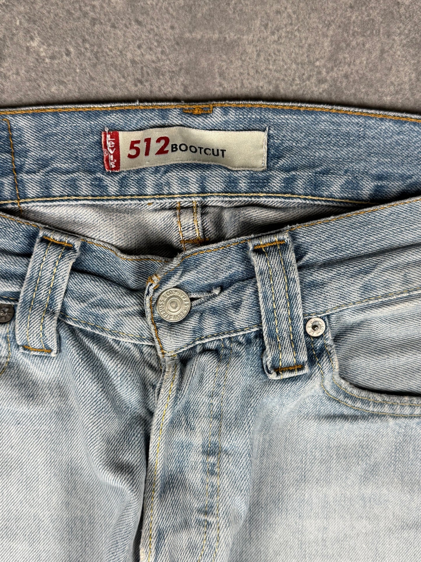 Levi’s bootcut Jeans (W31/L32)