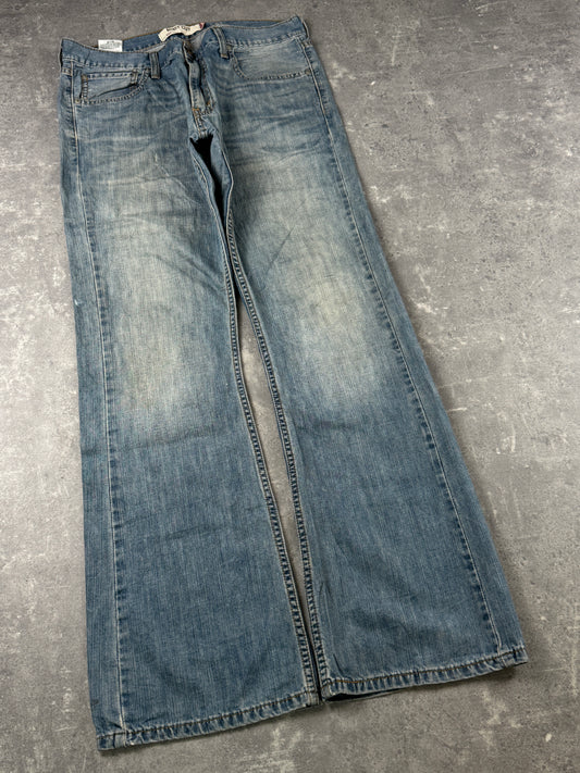 Levi’s bootcut Jeans (W34/L34)