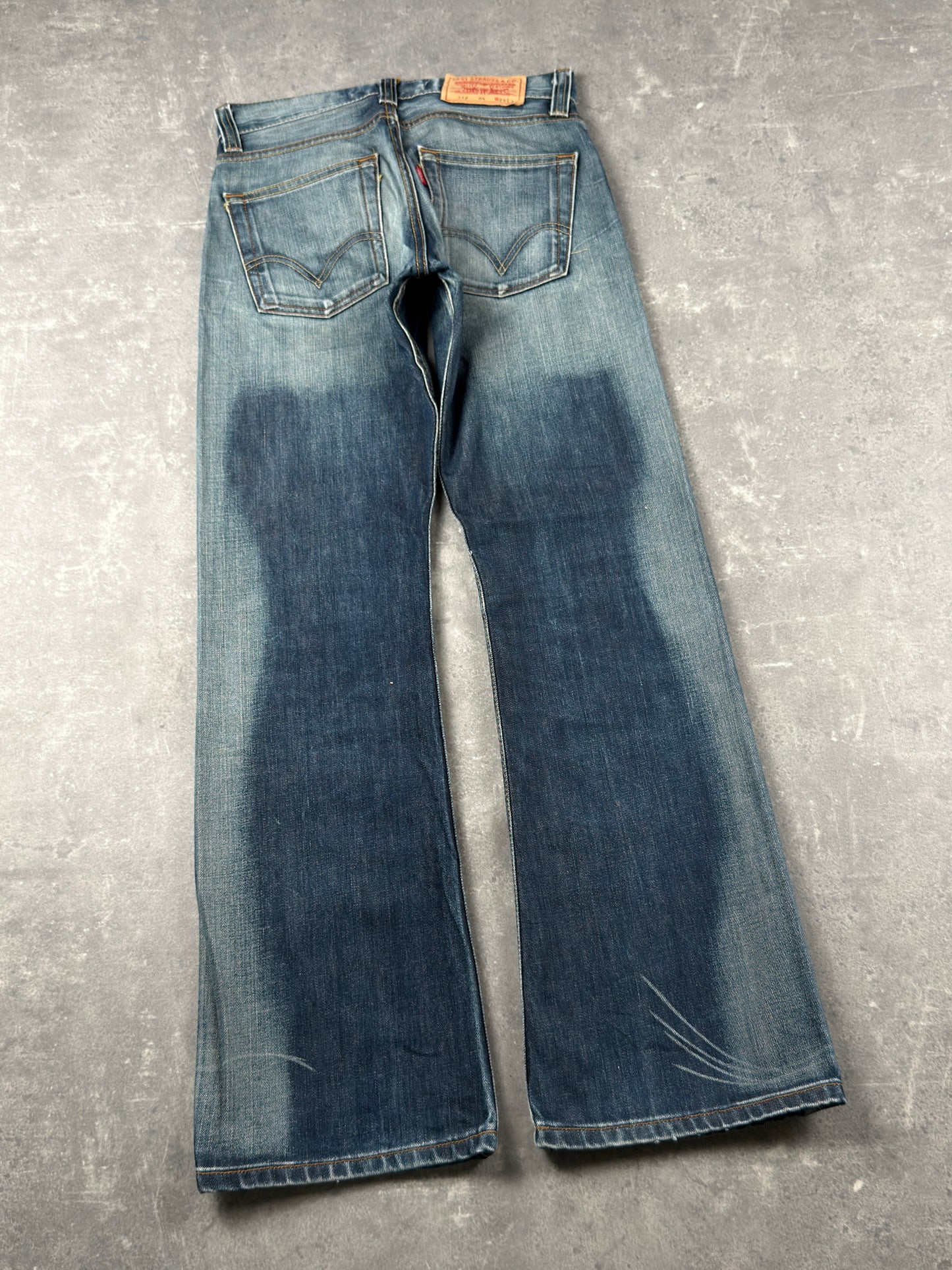 Levi’s bootcut Jeans (W28/L32)