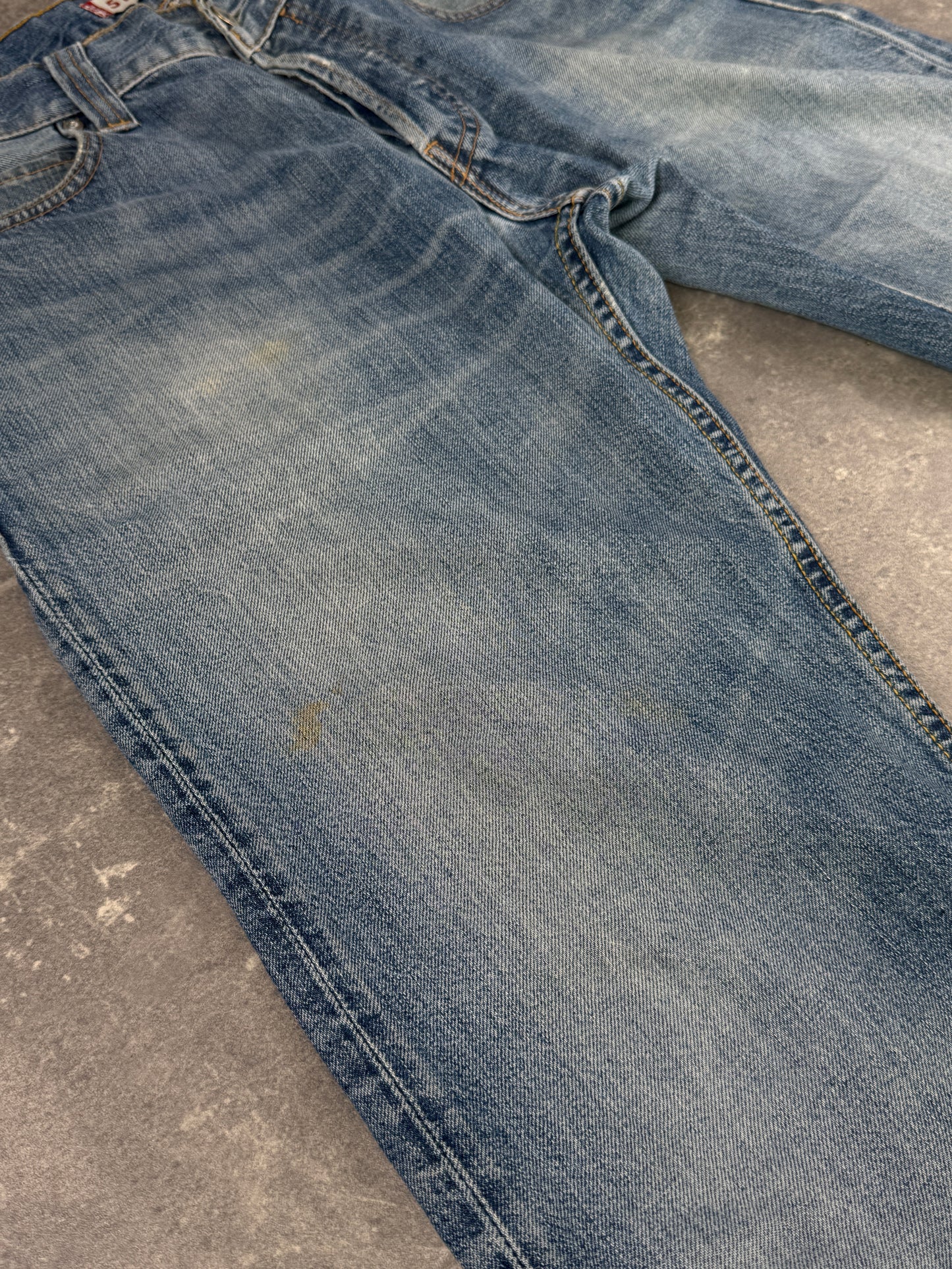 Levi’s bootcut Jeans (W33/L32)