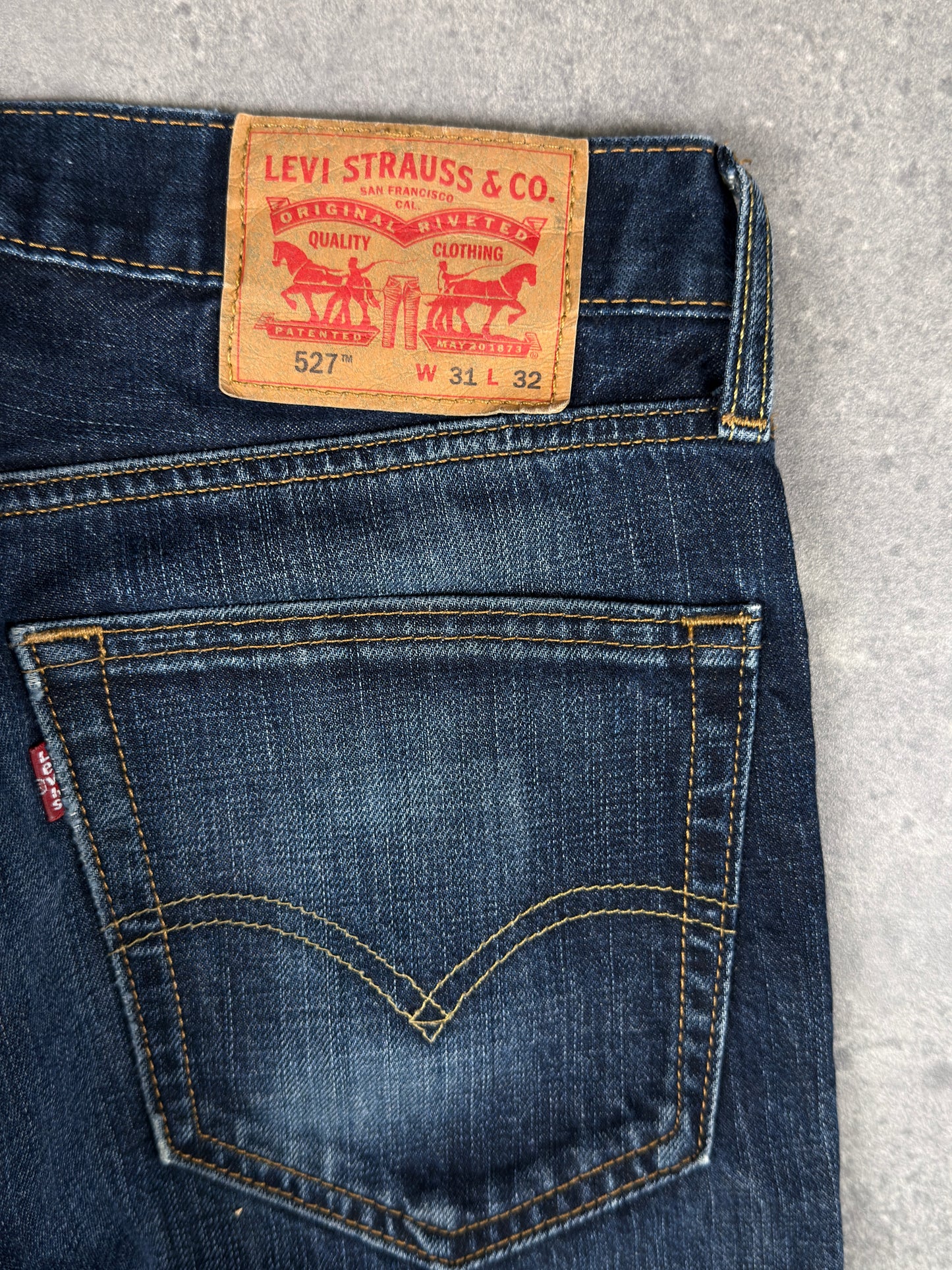 Levi’s bootcut Jeans (W31/L34)