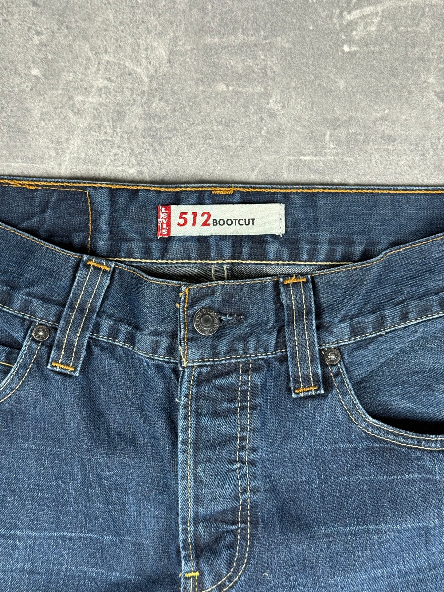 Levi’s bootcut Jeans W32/L32-34