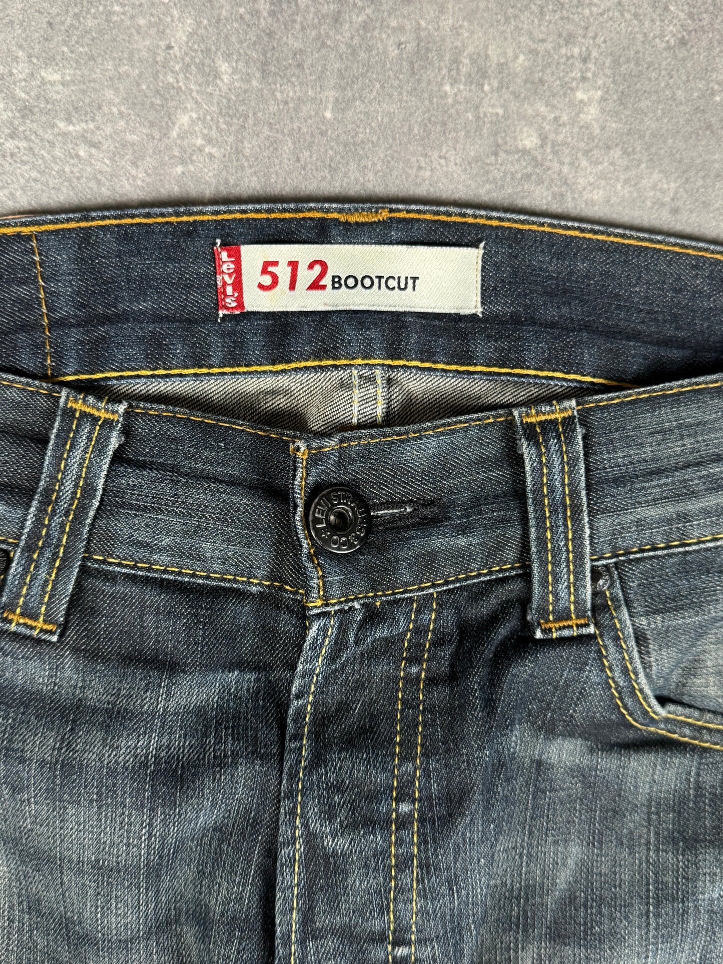 Levi’s bootcut Jeans (W33/L36)
