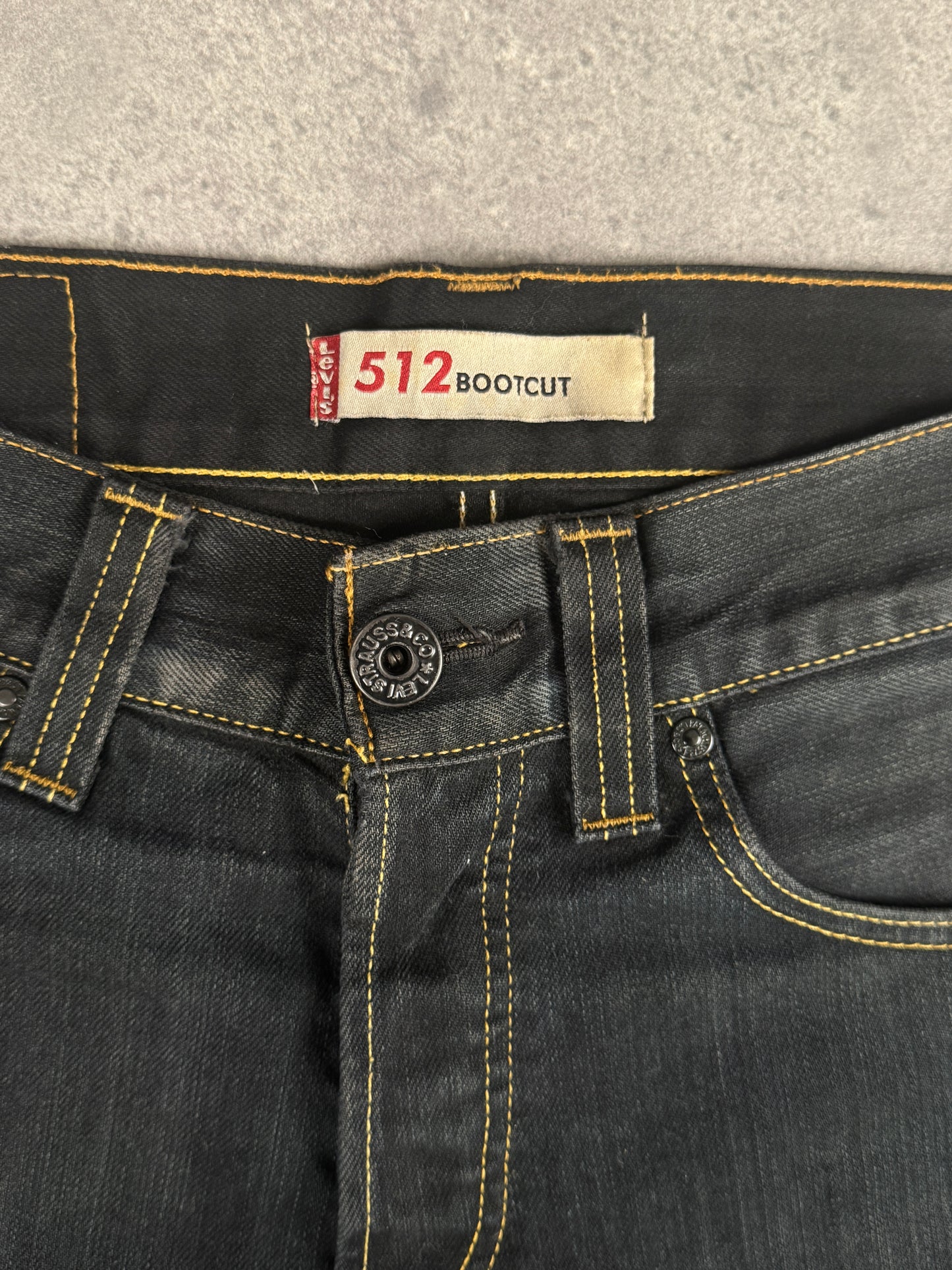 Levi’s bootcut Jeans (W31/L34)