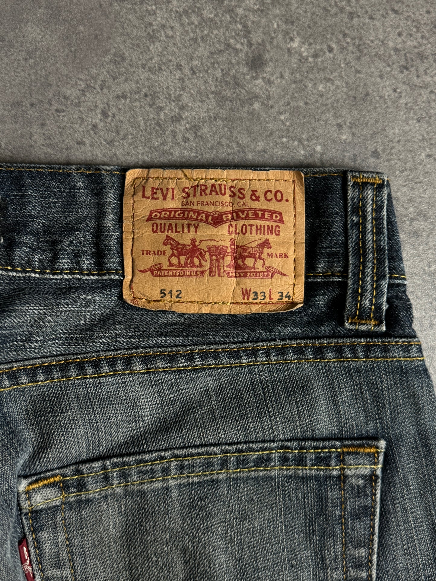 Levi’s bootcut Jeans (W33/L32)