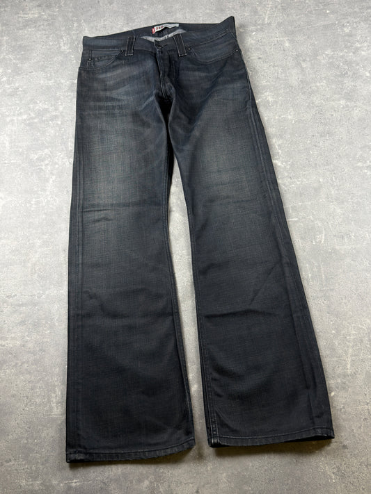 Levi’s bootcut Jeans (W33/L34-36)