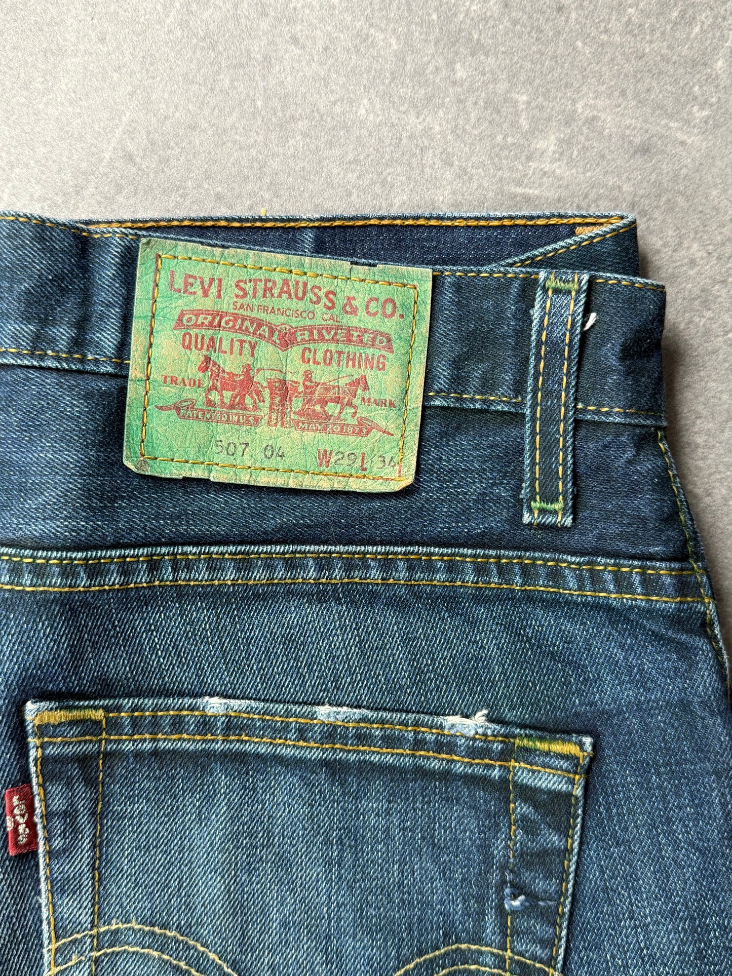 Levi’s bootcut Jeans (W29/L34)