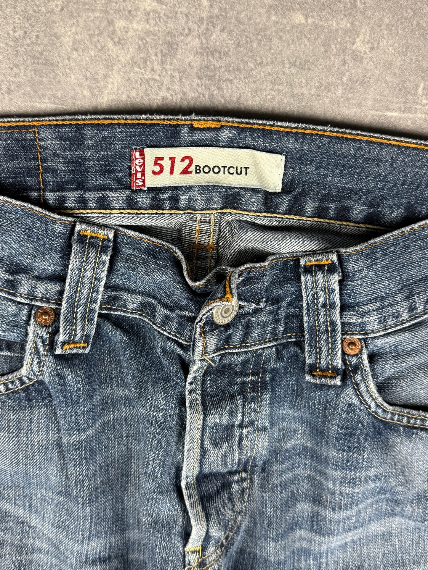 Levi’s bootcut Jeans (W31/L32)