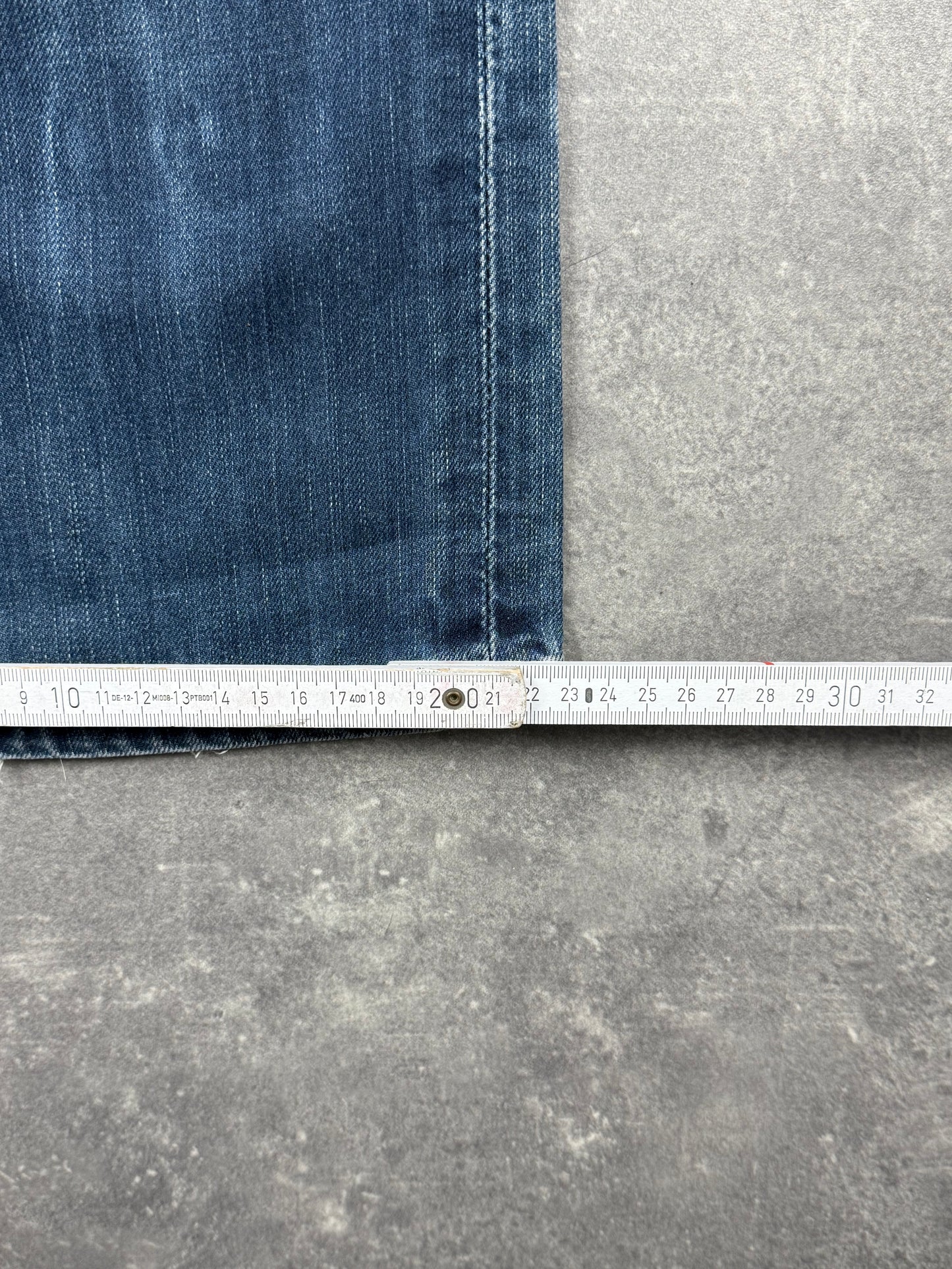 Levi’s bootcut Jeans (W27/L32)