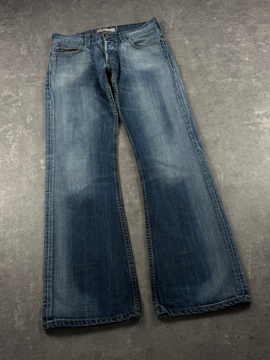 Levi's bootcut Jeans (W32/L34)