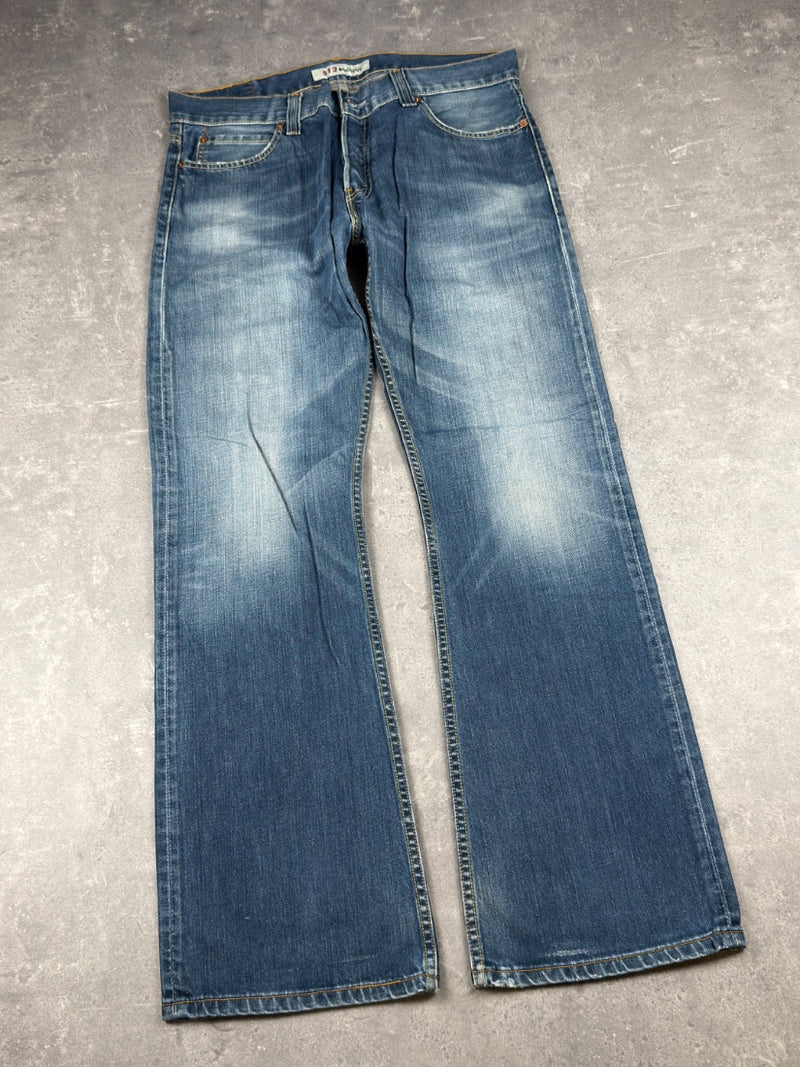 Levi's bootcut Jeans (W32/L34)