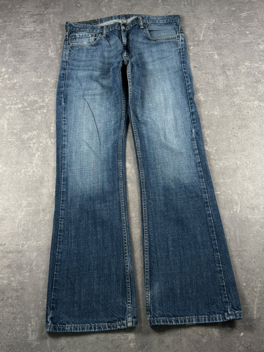 Levi's bootcut Jeans (W36/L36)