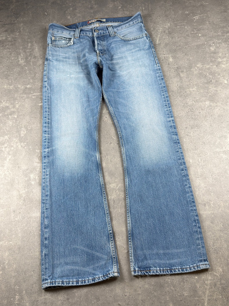 Levi's bootcut Jeans (W31/L32)