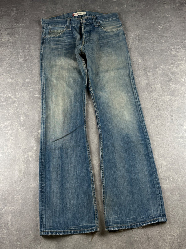 Levi's bootcut Jeans (W32/L36)