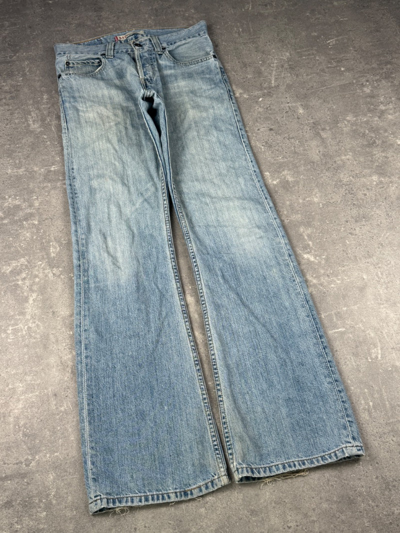 Levi's bootcut Jeans (W30/L34)