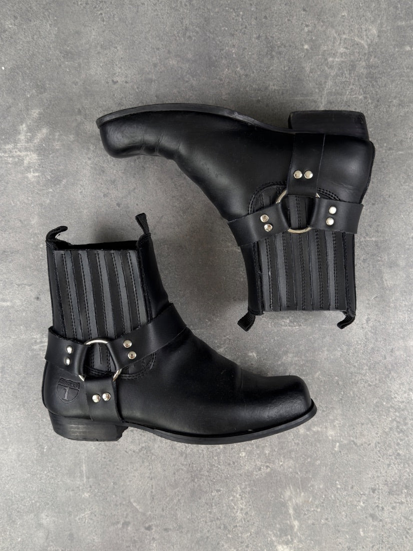 Harness Boot (EU:42 / US8.5)