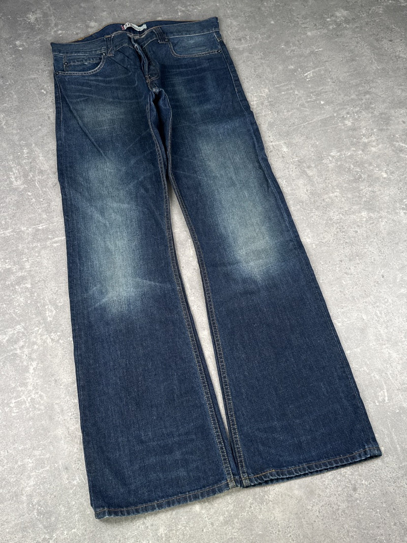 Levi's bootcut Jeans (W36/L36)