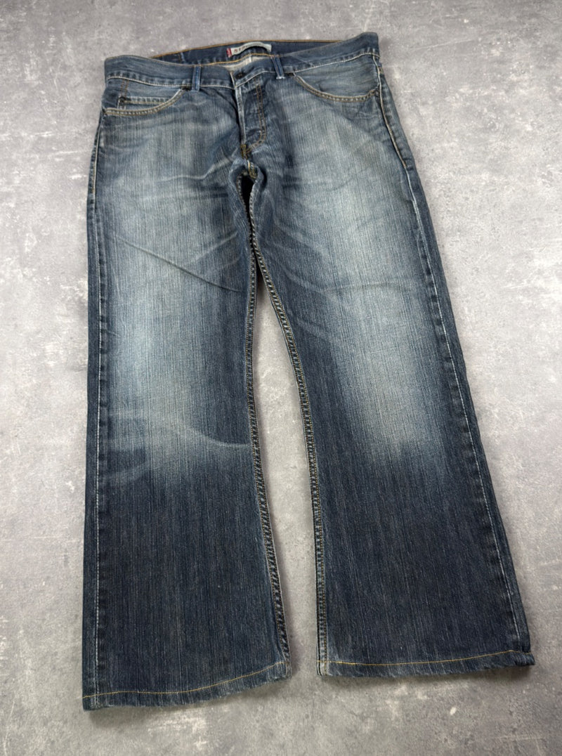 Levi's bootcut Jeans (W36/L30)
