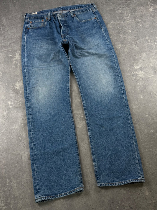 Levi's Jeans (W38/L32)