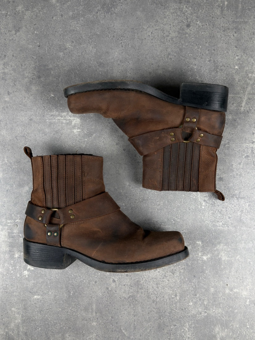 Harness Boot (EU:42 / US8.5)