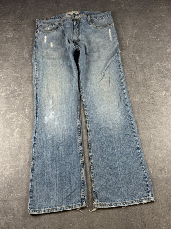 Levi's bootcut Jeans (W38/L32)