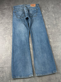 Levi's bootcut Jeans (W32/L32)