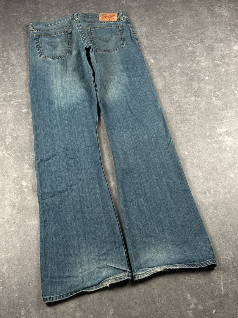 Levi's bootcut Jeans (W34/L36)