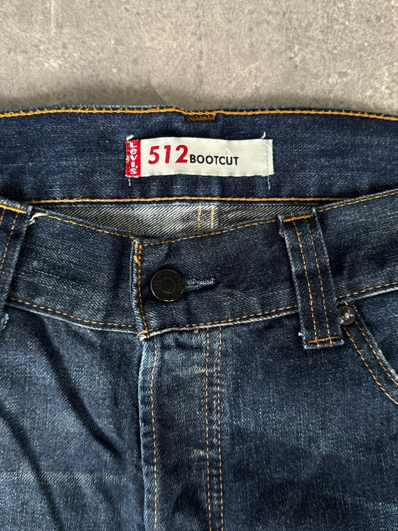 Levi's bootcut Jeans (W36/L36)